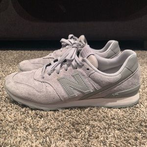 Gray New Balance Tennis Shoes